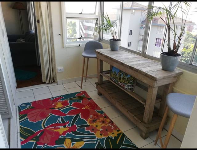 2 BEDROOM APARTMENT TO LET IN MORNINGSIDE